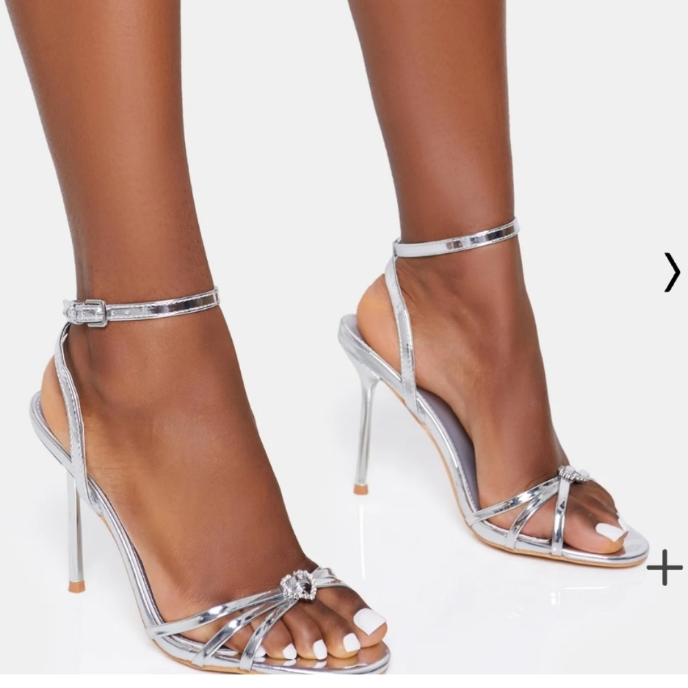 GELATO SILVER LOVE HEART TRIM STRAPPY STILETTO
